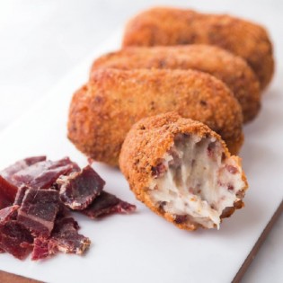 Croquetas de  Cecina